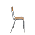 Silla escolar de madera vintage