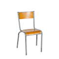 Silla escolar de madera vintage