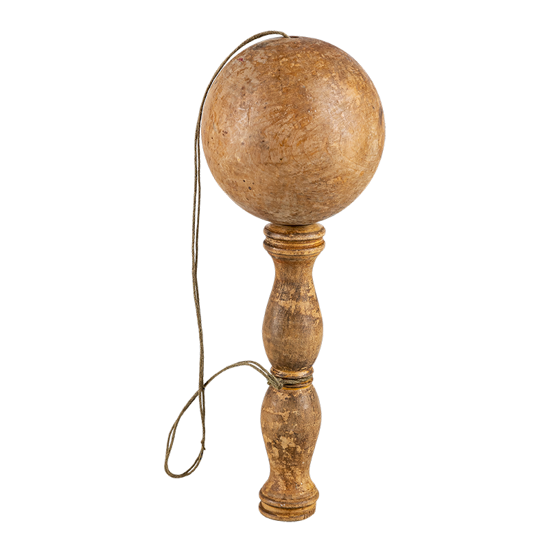 Boliche en madera natural vintage