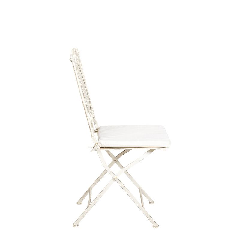 Silla Chantilly vintage blanca de hierro forjado con cojín crudo
