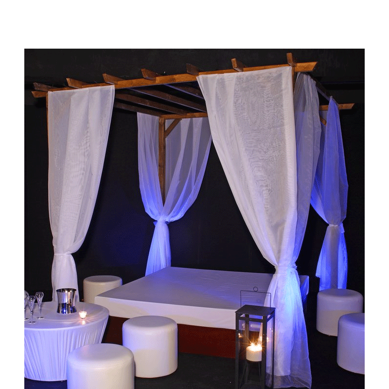 Ibiza lounge - cojín de 200 x 200 cm y pérgola con cortinas