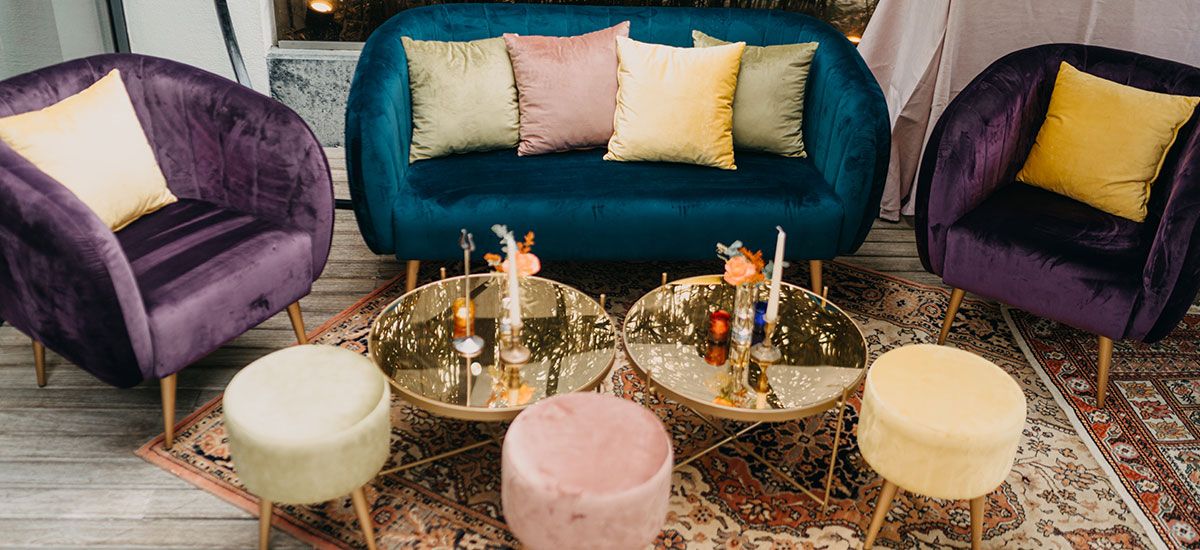 Evento corporativo invernal: apuesta por vajilla y decoraci&oacute;n de alquiler con estilo helado